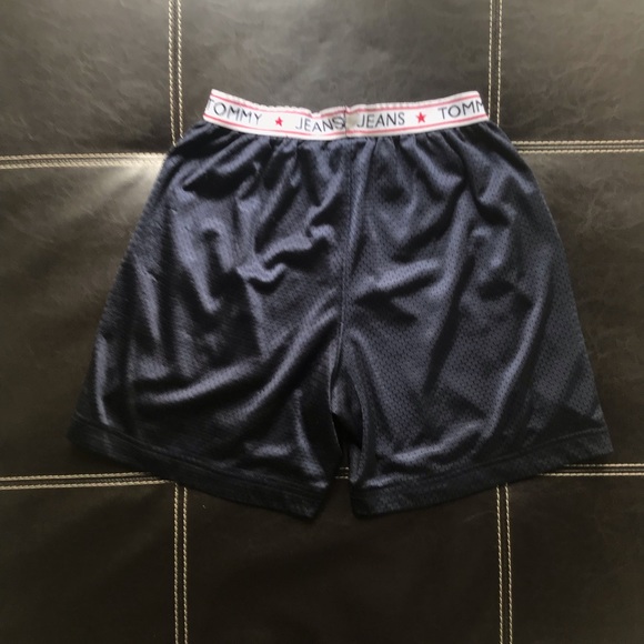 Vintage Tommy Hilfiger jeans shorts - Picture 2 of 5